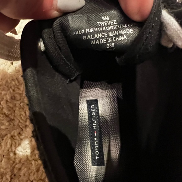 Tommy Hilfiger Evee Hightop sneaker women’s size 9 - Picture 11 of 11